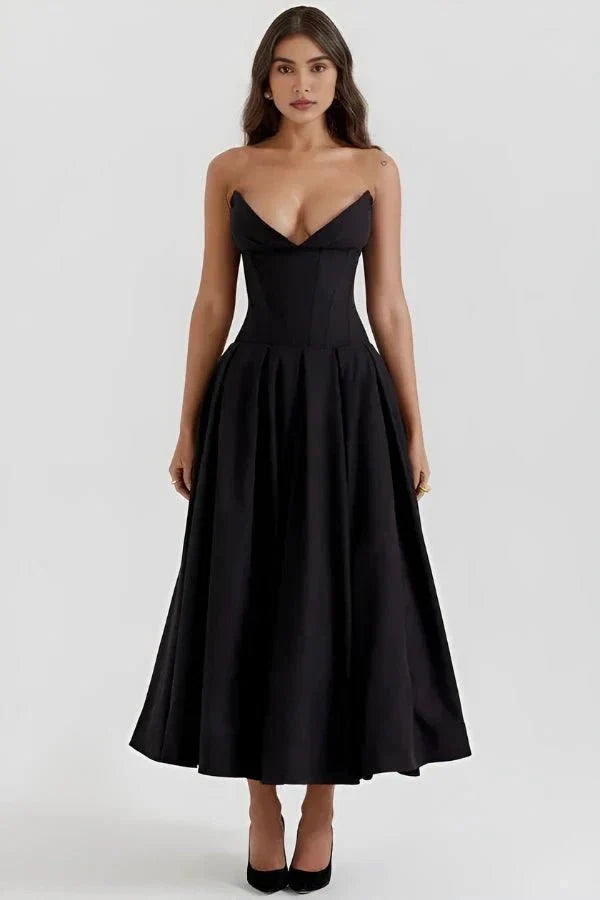 Women's Strapless Midi Dress with Sweetheart Neckline, Full Skirt in Black