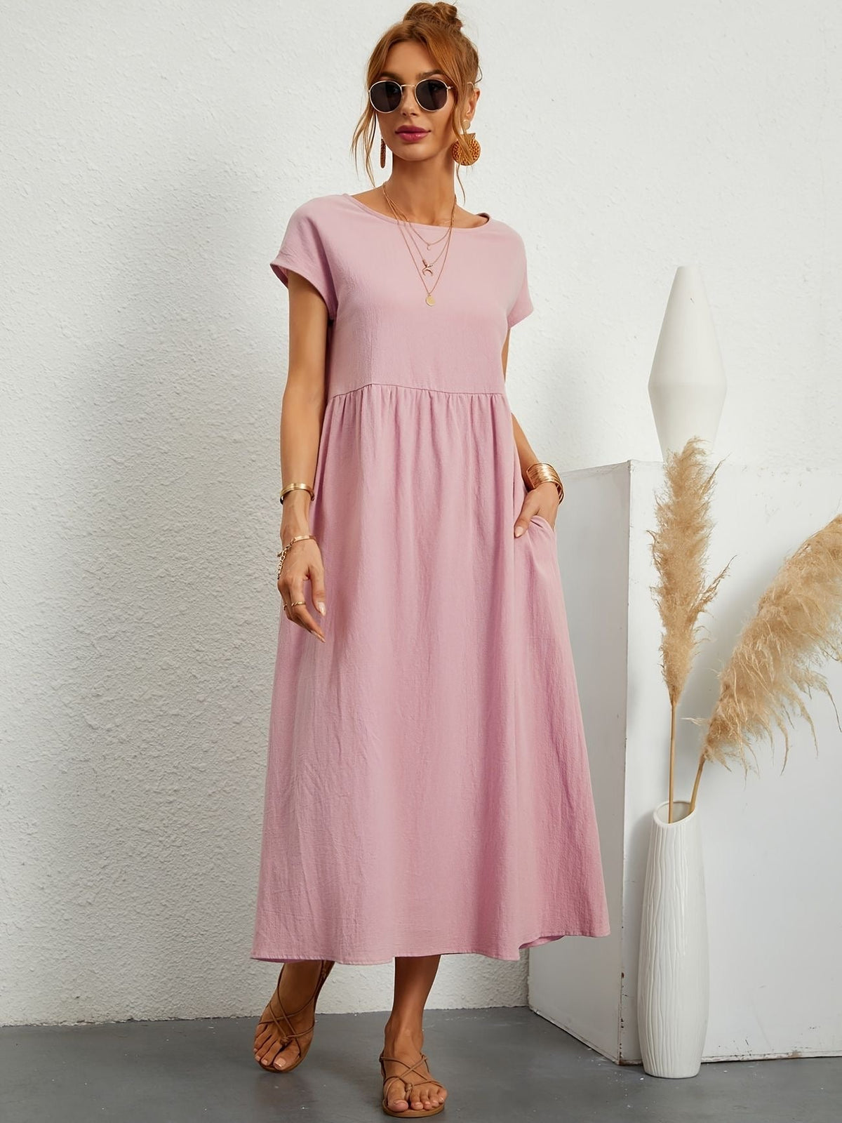 Women's Short-Sleeve Midi Dress with Pockets and Gathered Skirt in Pink