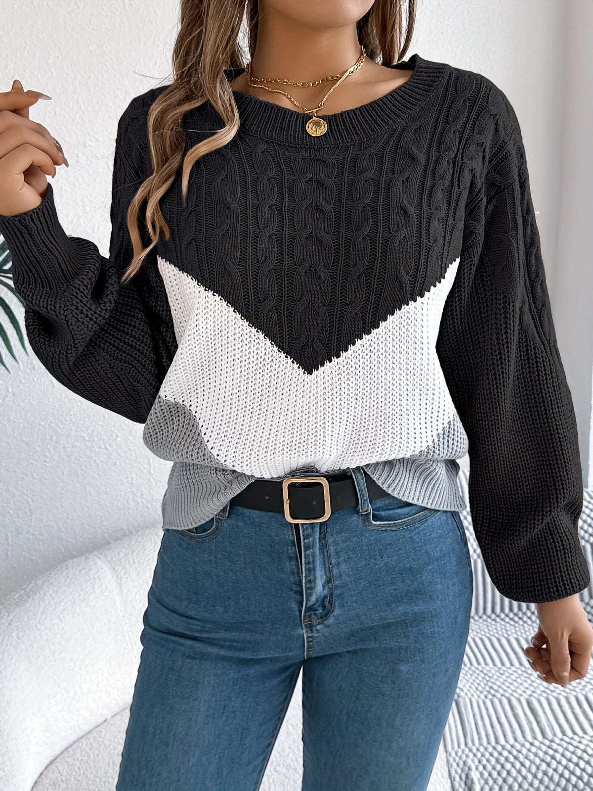Women’s Color-Block Round Neck Sweater Cozy Everyday Style 5