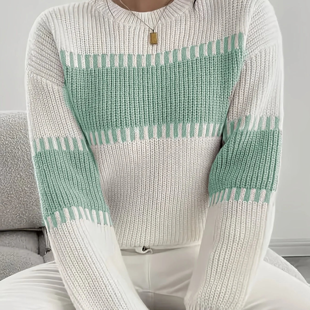Women’s Colour-Block Striped Sweater Relaxed Fit Lightweight Design 11