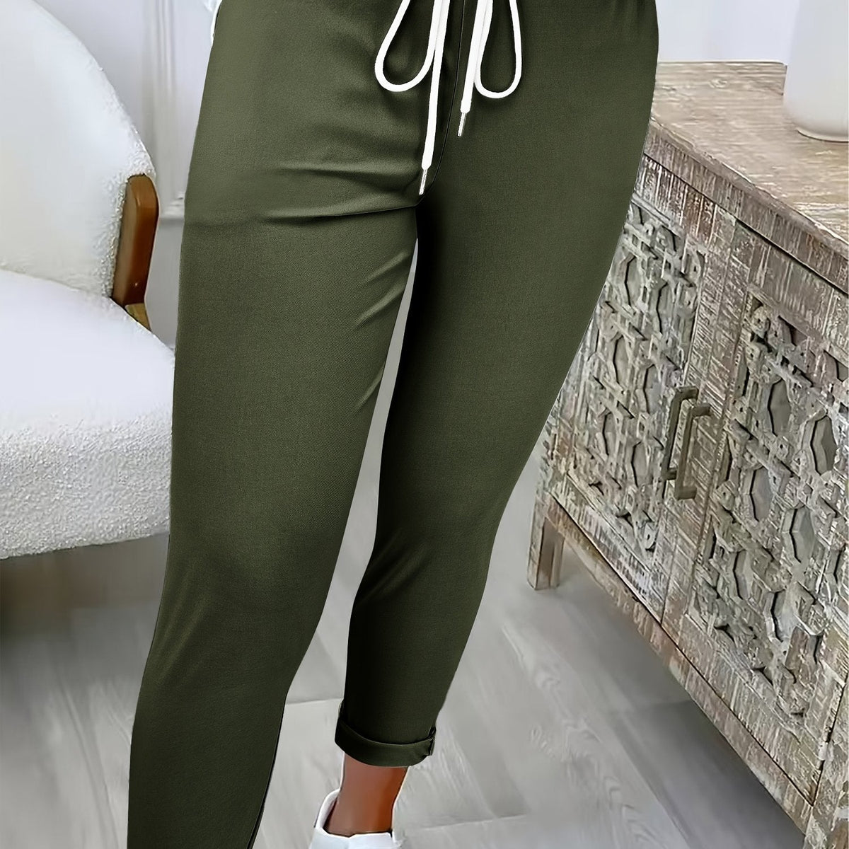 Women's Joggers with Tie Waist and Turn-Up Cuffs in Olive