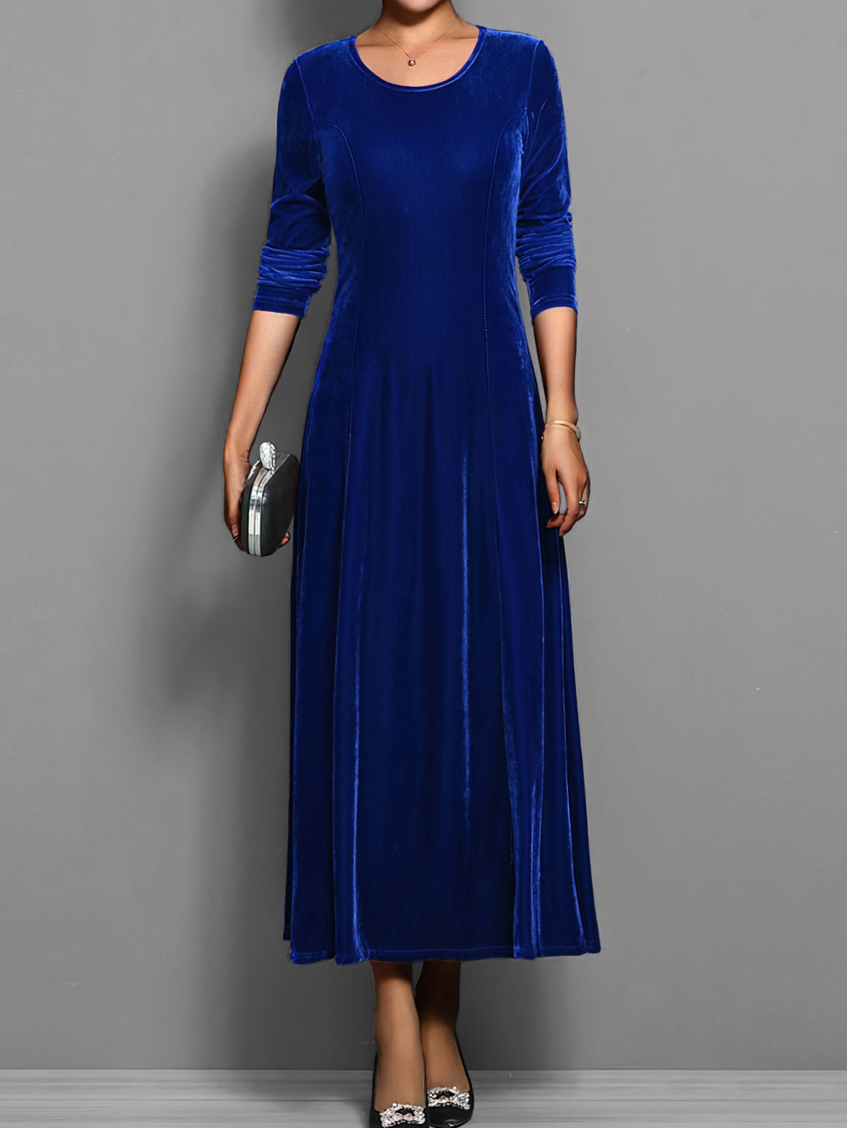 Women's Flared Maxi Dress with Round Neck and Gathered Sleeves in Blue