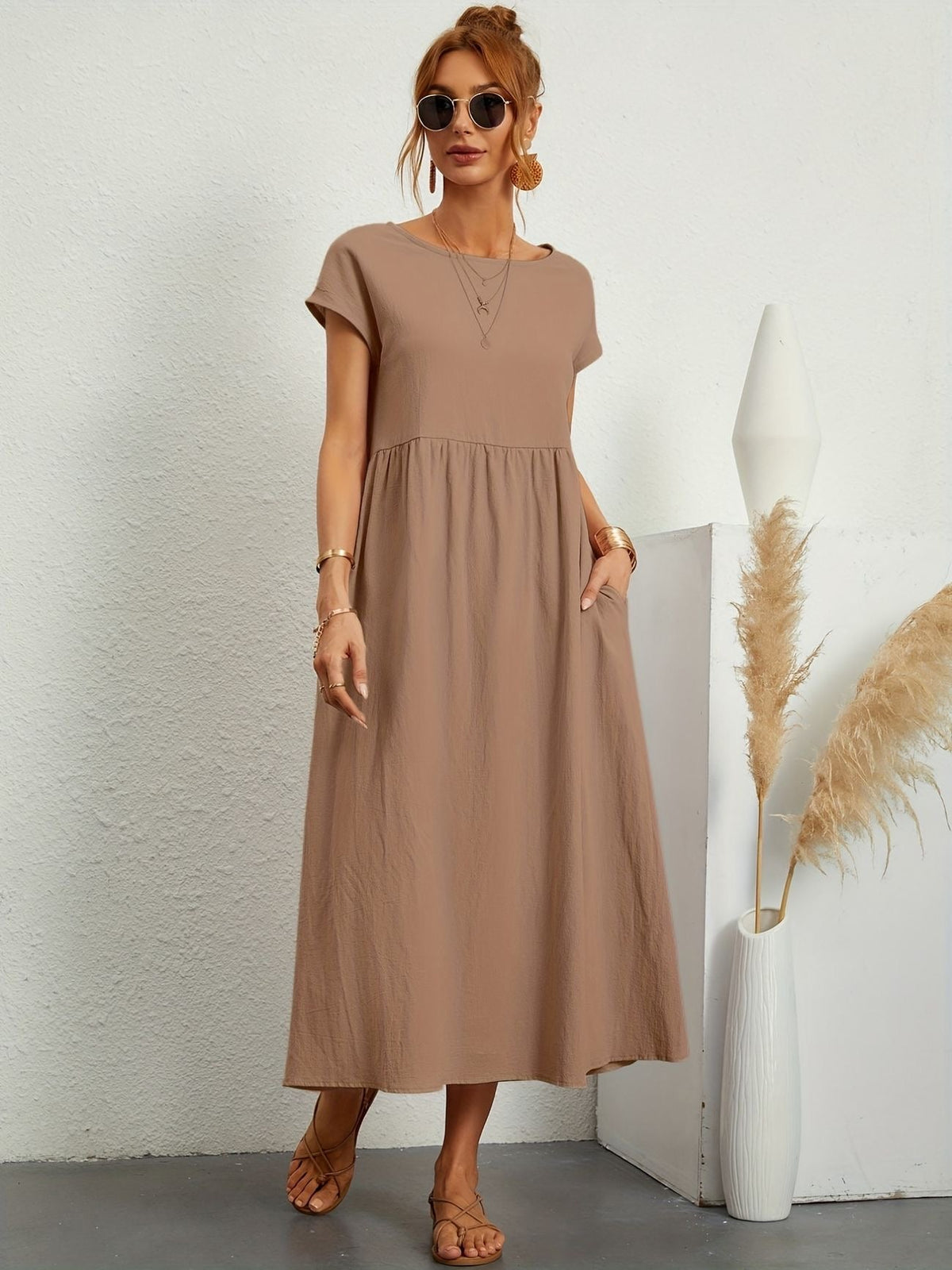 Women's Short-Sleeve Midi Dress with Pockets and Gathered Skirt in Khaki