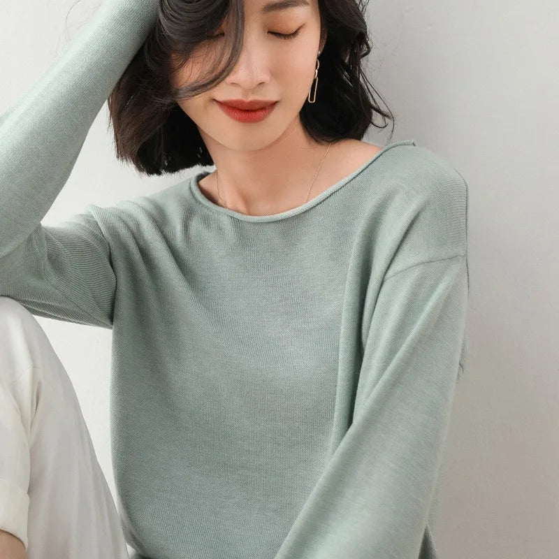Women's Jumper with Wide Round Neckline and Rolled Edge in Green