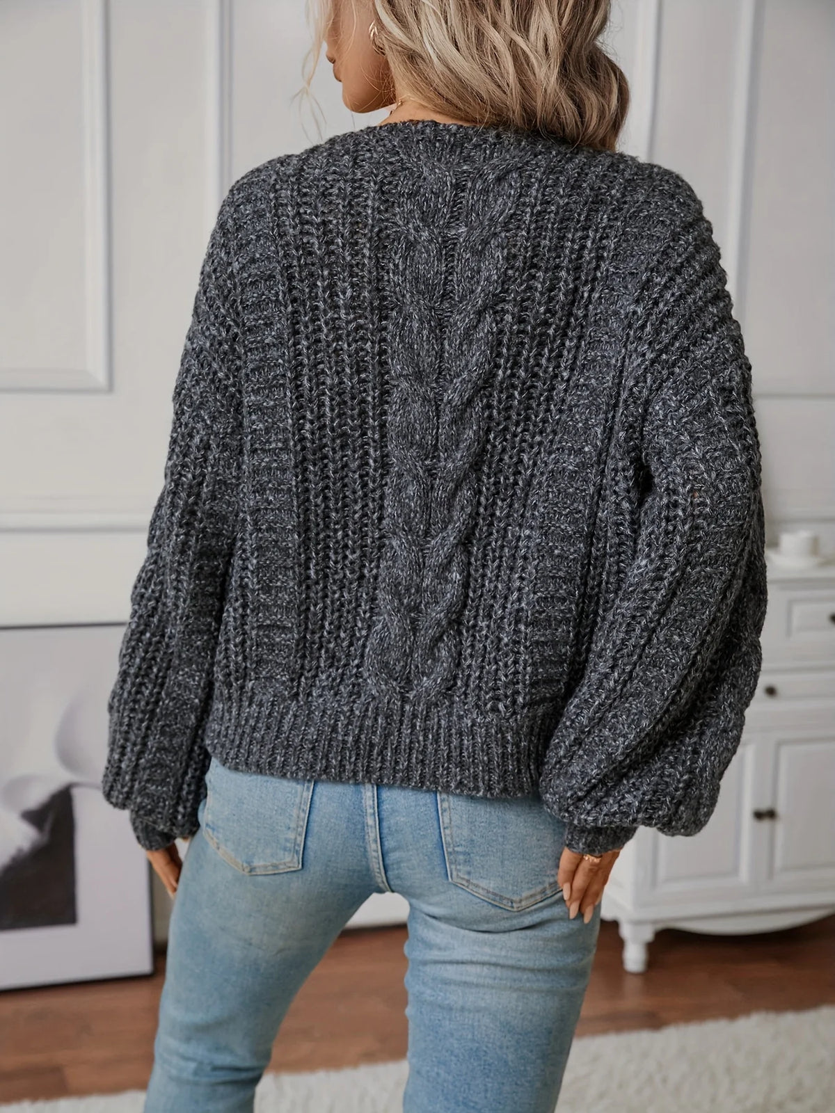 Women’s Cable-Knit Sweater Relaxed Fit V-Neck Design 2