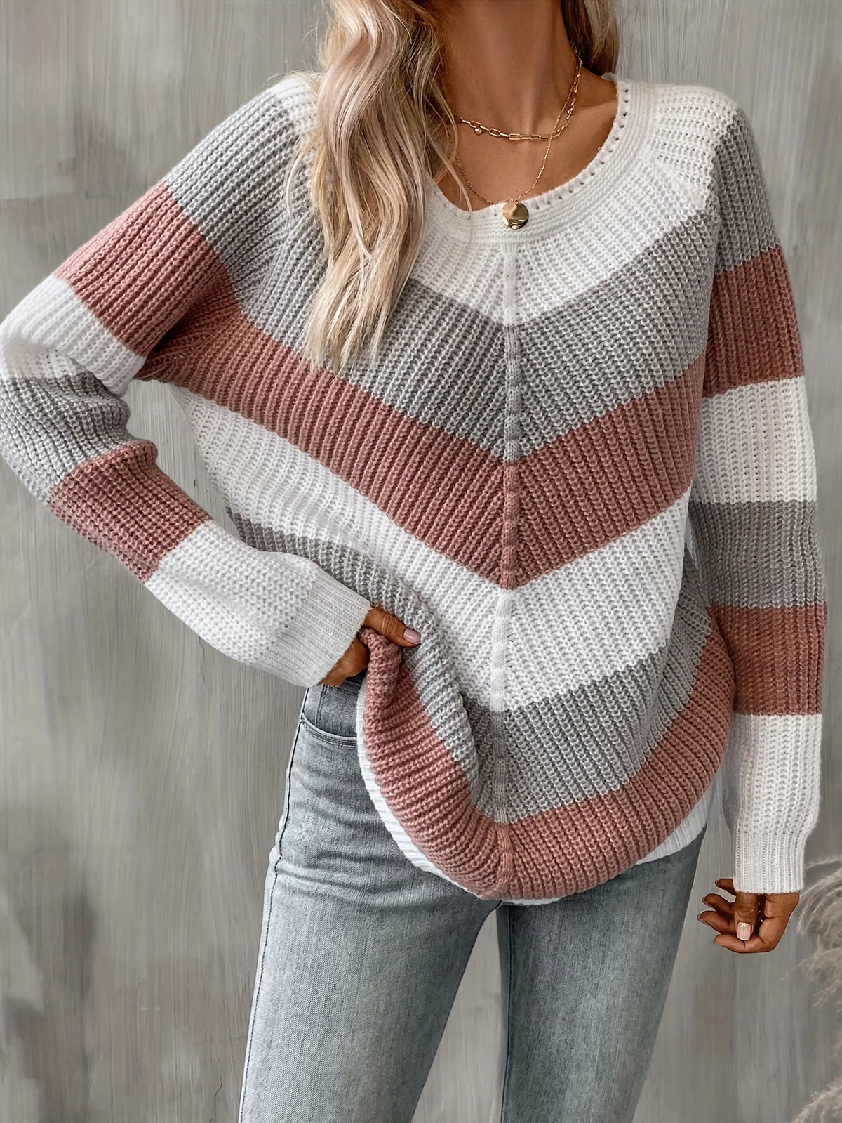 Women’s Colorblock Knit Sweater Relaxed Fit Chevron Design 2