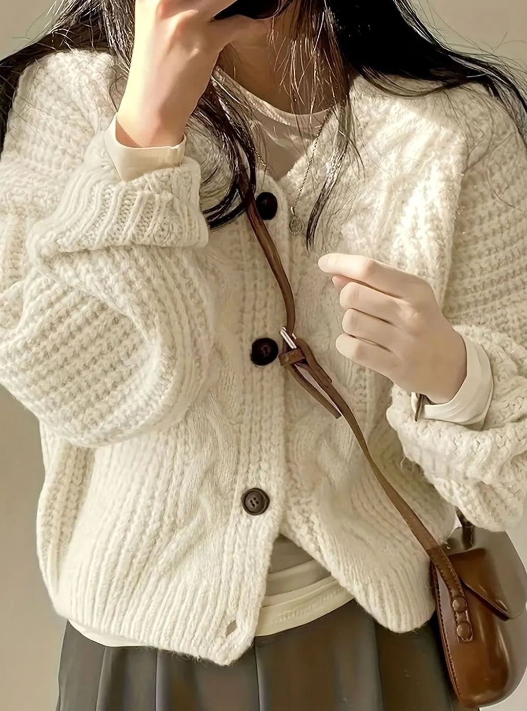 Women’s Oversized Cable-Knit Cardigan Button-Front Design 4