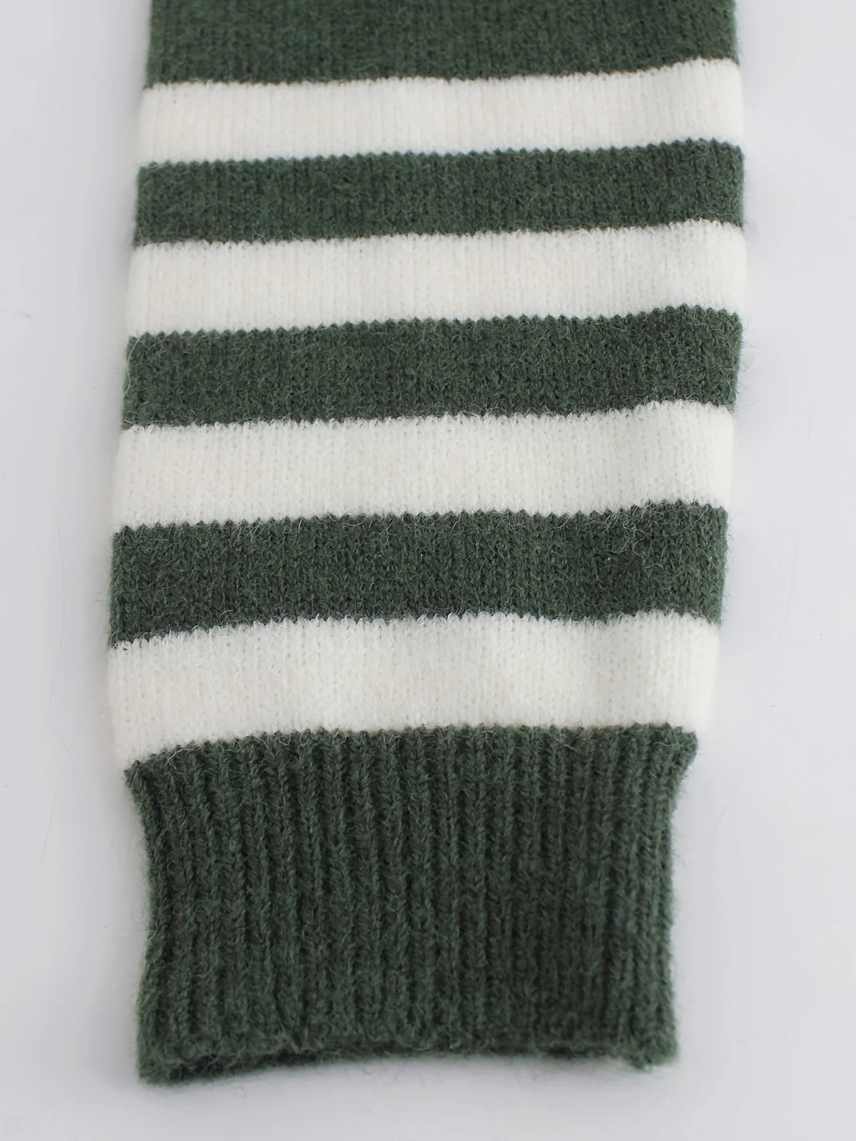 Women’s Ribbed Sweater with Striped Cuffs Classic Fit 3