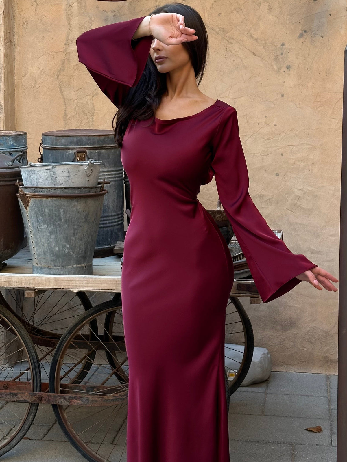 Women's Maxi Dress with Flared Sleeves and Wide Neckline in Red